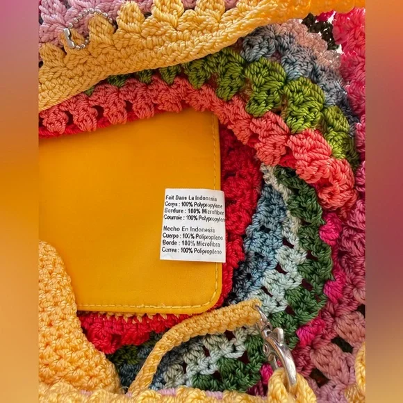 The Sak - Hand-Crochet Tote / Shoulder Bag & Matching Wallet: Laguna Beach IV - Picture 7 of 11